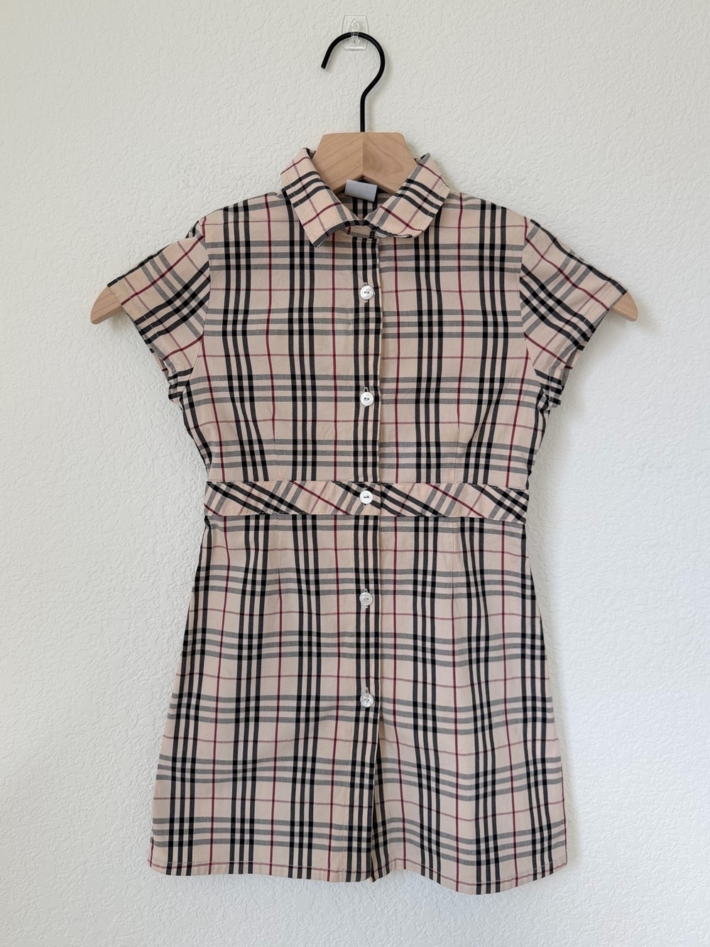 Burberry (girls) Dress button down 6T short sleeves beige
